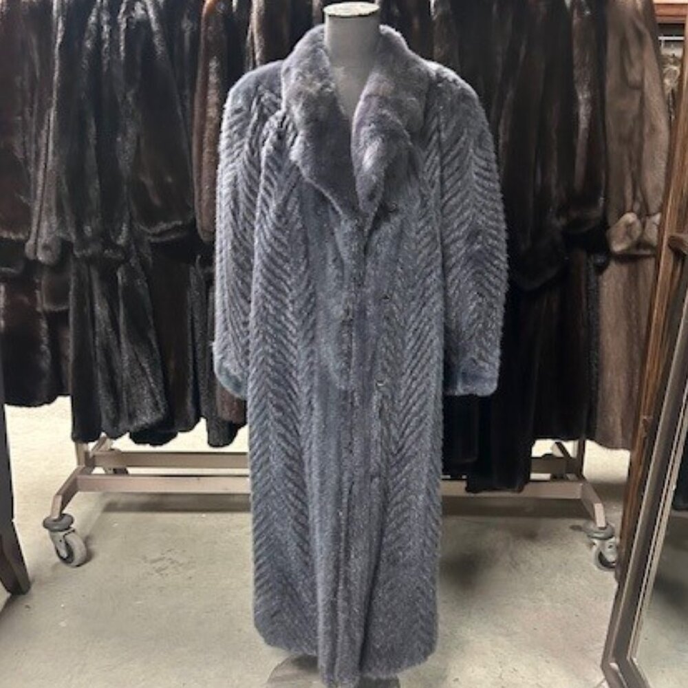 STYLIZED BLUE CHEVRON MINK WAS 6900 NOW ONLY 1695! SIZE L